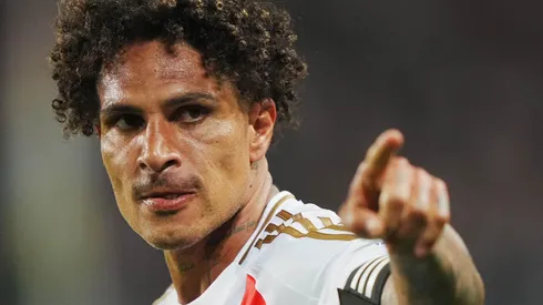 Paolo Guerrero, tras marcar su gol ante Bolivia.