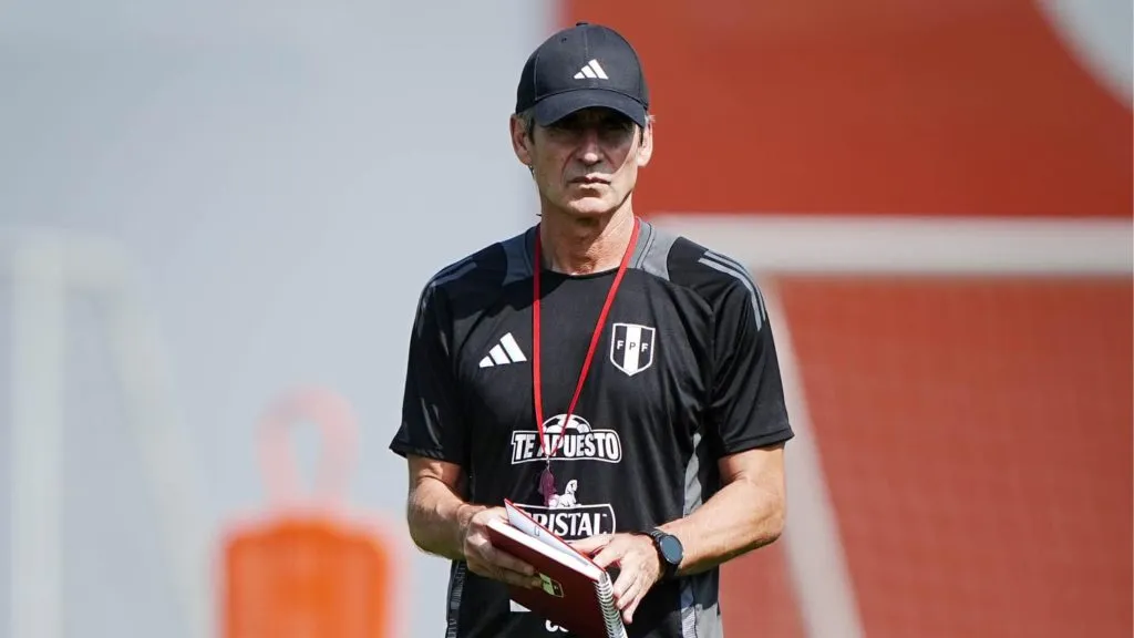 Óscar Ibáñez en la Selección Peruana