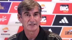 Óscar Ibáñez, entrenador interino de Perú.