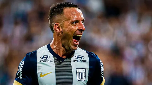 Pablo Lavandeira jugando en Alianza Lima.