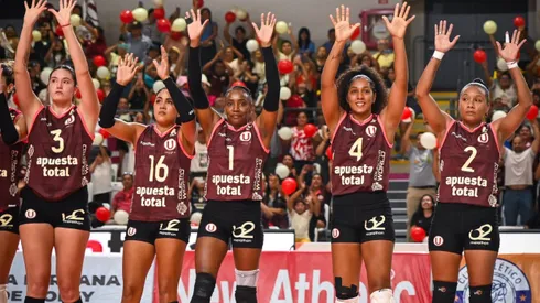 Universitario venció a Regatas Lima por la Liga Peruana de Vóley.