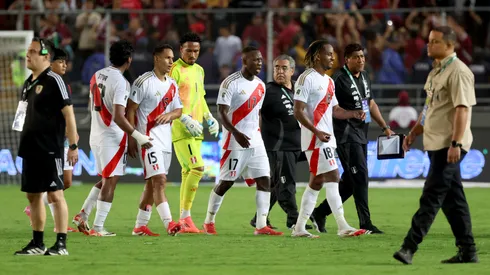 La Selección Peruana se aleja de las chances de clasificar al Mundial.