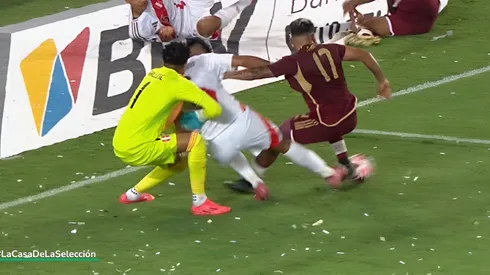 Asesor FIFA denuncia el penal cobrado a Carlos Zambrano