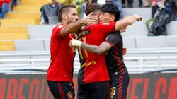 Los jugadores de Melgar celebran uno de los goles en la victoria 3-0 sobre UTC.
