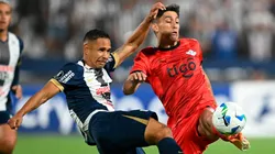 Alianza vs. Libertad por la Libertadores.