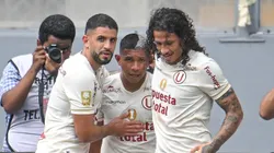 Universitario de Deportes durante un partido de Liga 1.