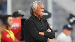 Néstor Gorosito, enojado.