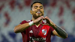 Paulo Díaz celebrando el 1-0 de River Plate vs. Universitario por la Copa Libertadores.