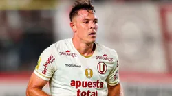 Diego Churín jugando para Universitario.