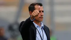 Guillermo Farré, en el partido entre Sporting Cristal y Palmeiras.