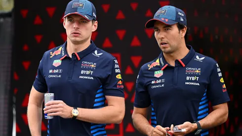 Max Verstappen podría irse de Red Bull, mientras que Sergio Pérez está en charlas para volver a la F1.