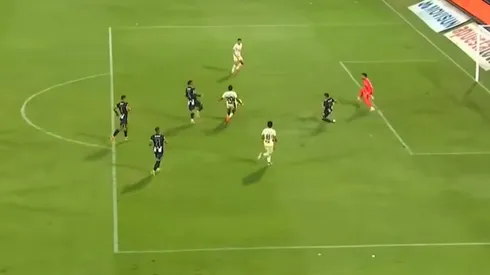 Gol claro que Alex Valera falló.