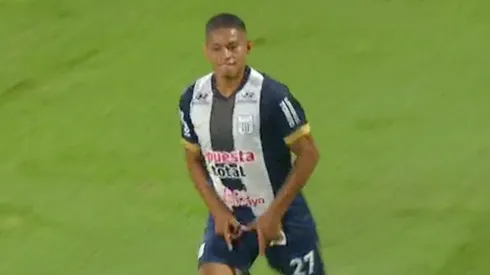 Kevin Quevedo y un polémico gesto tras su gol.