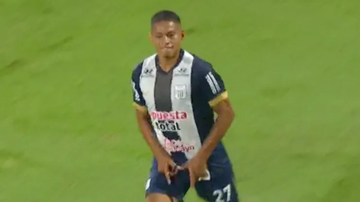 Kevin Quevedo y un polémico gesto tras su gol.