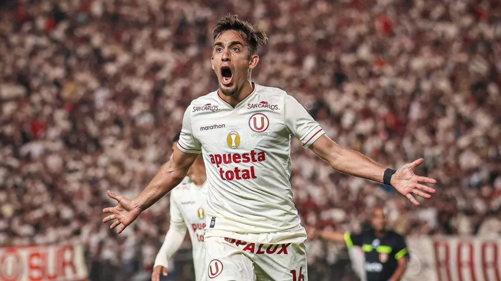 Martín Pérez Guedes es baja en Universitario ante Independiente del Valle. (@charlatacticape)