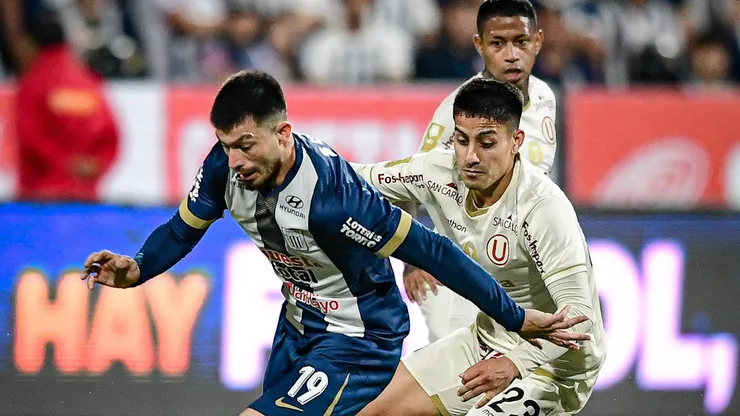 Alan Cantero, en duelo ante Jorge Murrugarra.