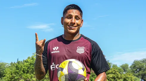 Raúl Ruidíaz, flamante figura de Atlético Grau.