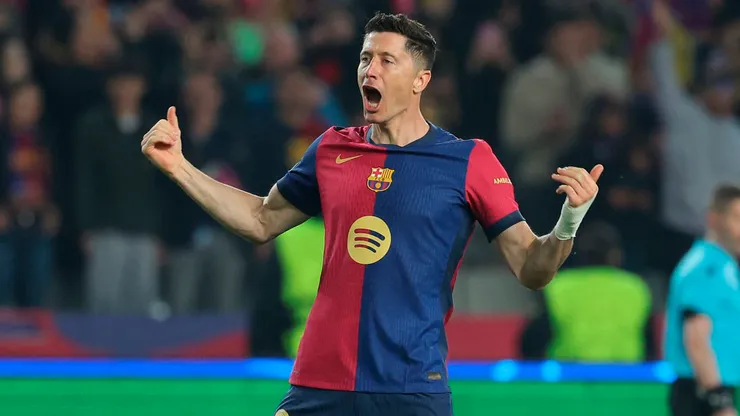 Lewandowski marcó un doblete en el Barcelona vs. Dortmund.