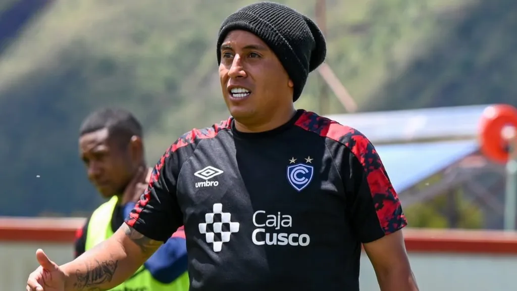 No hay una definición respecto al futuro de Christian Cueva en Cienciano.