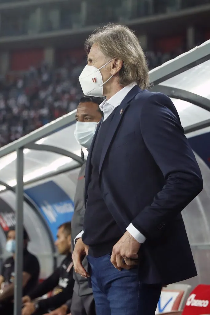 Ricardo Gareca dirigiendo en la Selección Peruana. (Photo by Daniel Apuy/Getty Images)