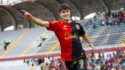 Melgar está primero con seis partidos ganados en seis presentaciones y visitará a uno de sus perseguidores: Universitario.