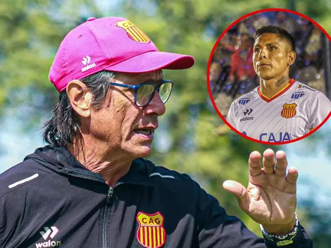 Ángel Comizzo explotó con periodista tras pregunta a Raúl Ruidíaz