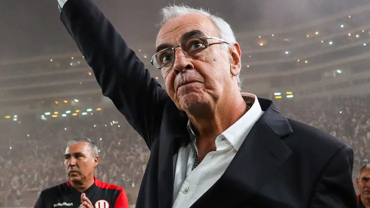Jorge Fossati nuevo entrenador de Universitario.