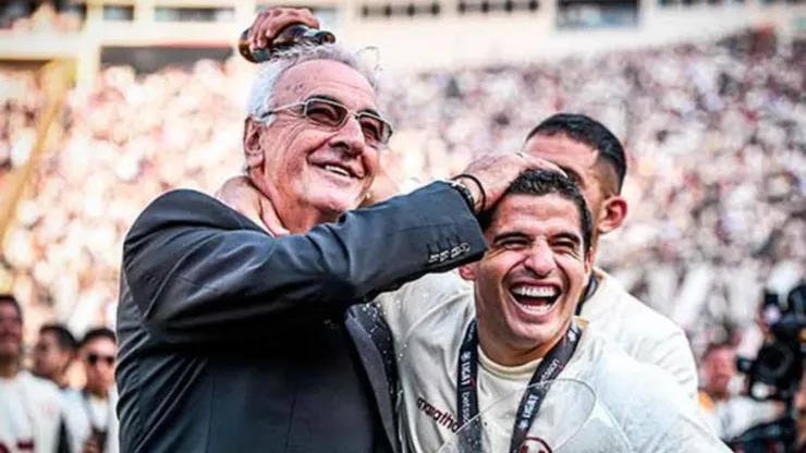 Universitario de Deportes presenta a Jorge Fossati