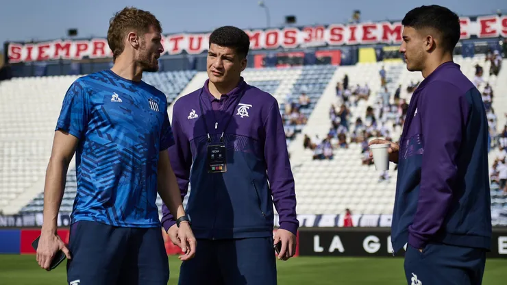 Jugadores de Talleres en Matute.