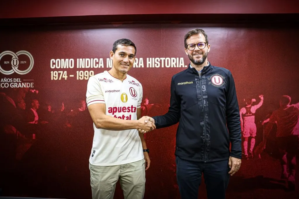 Jairo Vélez como Manuel Barreto. (Foto: Universitario).