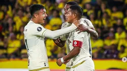 Hinchas de Universitario elogian a dos cracks