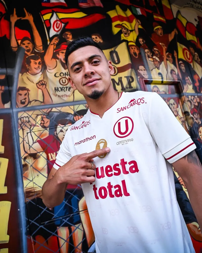 César Inga el día de su presentación. (Foto. Universitario).