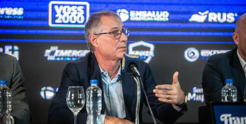 Ariel Holan en Rosario Central. (Foto: LFP).