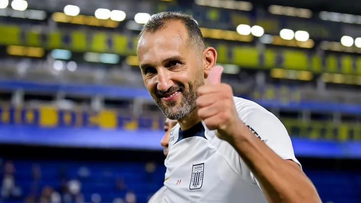 Hernán Barcos, delantero de Alianza Lima.
