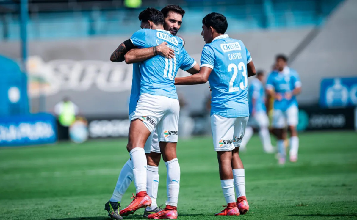 Sporting Cristal (3-2) Juan Pablo II por la Liga 1: Resumen del partido ...
