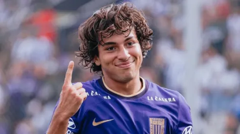 Bassco Soyer vistiendo la camiseta de Alianza Lima.