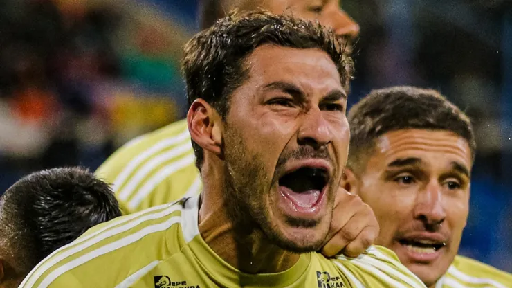 Marco Saravia en Cusco FC.