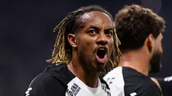 André Carrillo en el Corinthians.