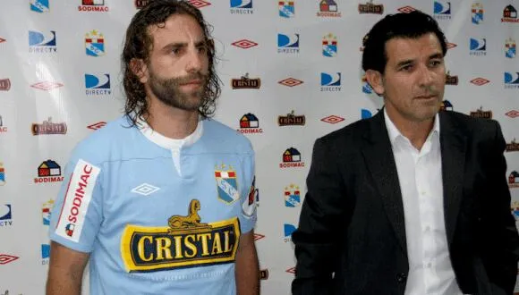 Juan Diego Gonzáles Vigil en Sporting Cristal. (Foto: X).