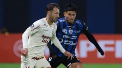 Universitario vs. Independiente del Valle por la Copa Libertadores 2025.