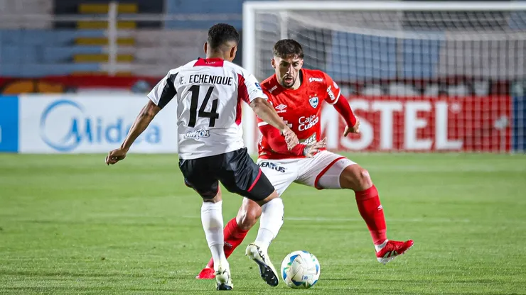 Cienciano y Caracas completaron la fecha 4 del grupo H.