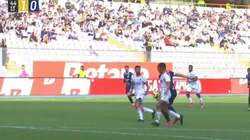 El VAR sancionó mano y anuló un verdadero golazo de Hernán Barcos.