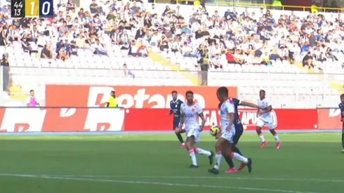 El VAR sancionó mano y anuló un verdadero golazo de Hernán Barcos.