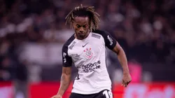 André Carrillo en Corinthians.