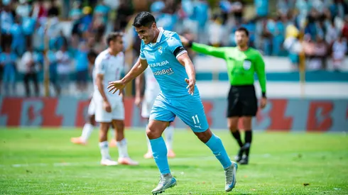Irven Ávila sigue haciendo historia con la camiseta de Sporting Cristal.