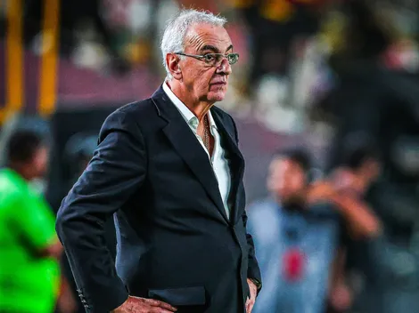 Hinchas de Universitario explotan contra Jorge Fossati tras la derrota: "Nos arruinó"