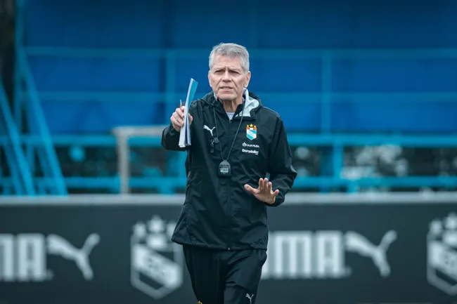 Paulo Autuori trabajando en La Florida. (Foto: Sporting Cristal).
