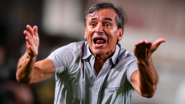 Fabián Bustos es criticado por los hinchas de Olimpia. (Foto: Getty Images)