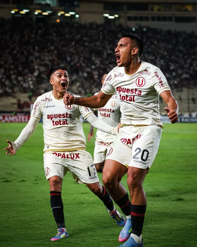 Alex Valera celebrando gol. (Foto: Universitario).