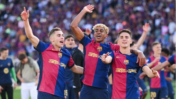 El FC Barcelona busca ser campeón ante su clásico rival, Espanyol.